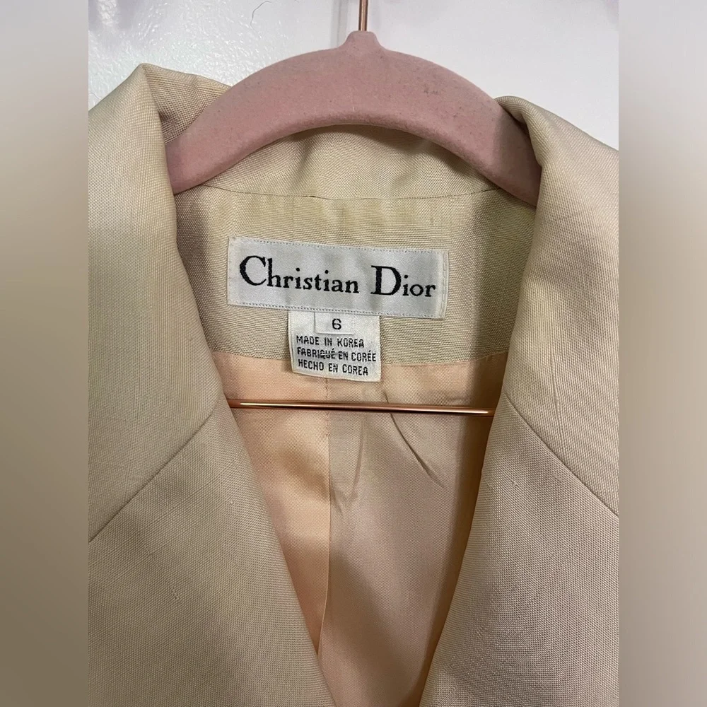 Dior very good